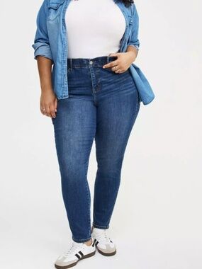 torrid Bombshell Skinny Premium Stretch 18R